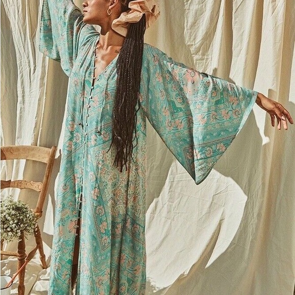 Spell & the Gypsy Collective Farrah Half Moon Gown - Picture 2 of 4